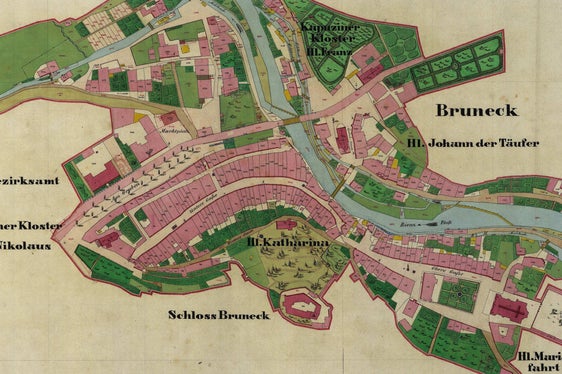 Nella foto le mappe storiche del Comune di Brunico (Foto: ASP/Ufficio Libro fondiario, catasto fondiario e urbano)