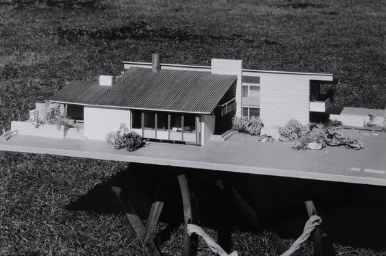 Quale opera chiave dell'architetto Othmar Barth ed esempio di architettura funzionale degli anni Sessanta, Villa Durst a Millan sarà posta sotto vincolo diretto di tutela (Foto: Ufficio beni culturali)