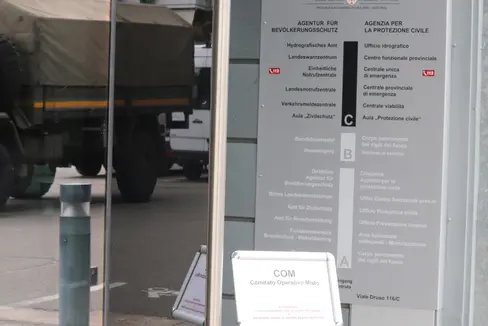Questa domenica, 17 luglio, l'Agenzia per la Protezione civile di via Druso sarà nuovamente sede del centro operativo misto (COM) durante la bonifica dell'ordigno nel centro della città (Foto: ASP/Maja Clara)