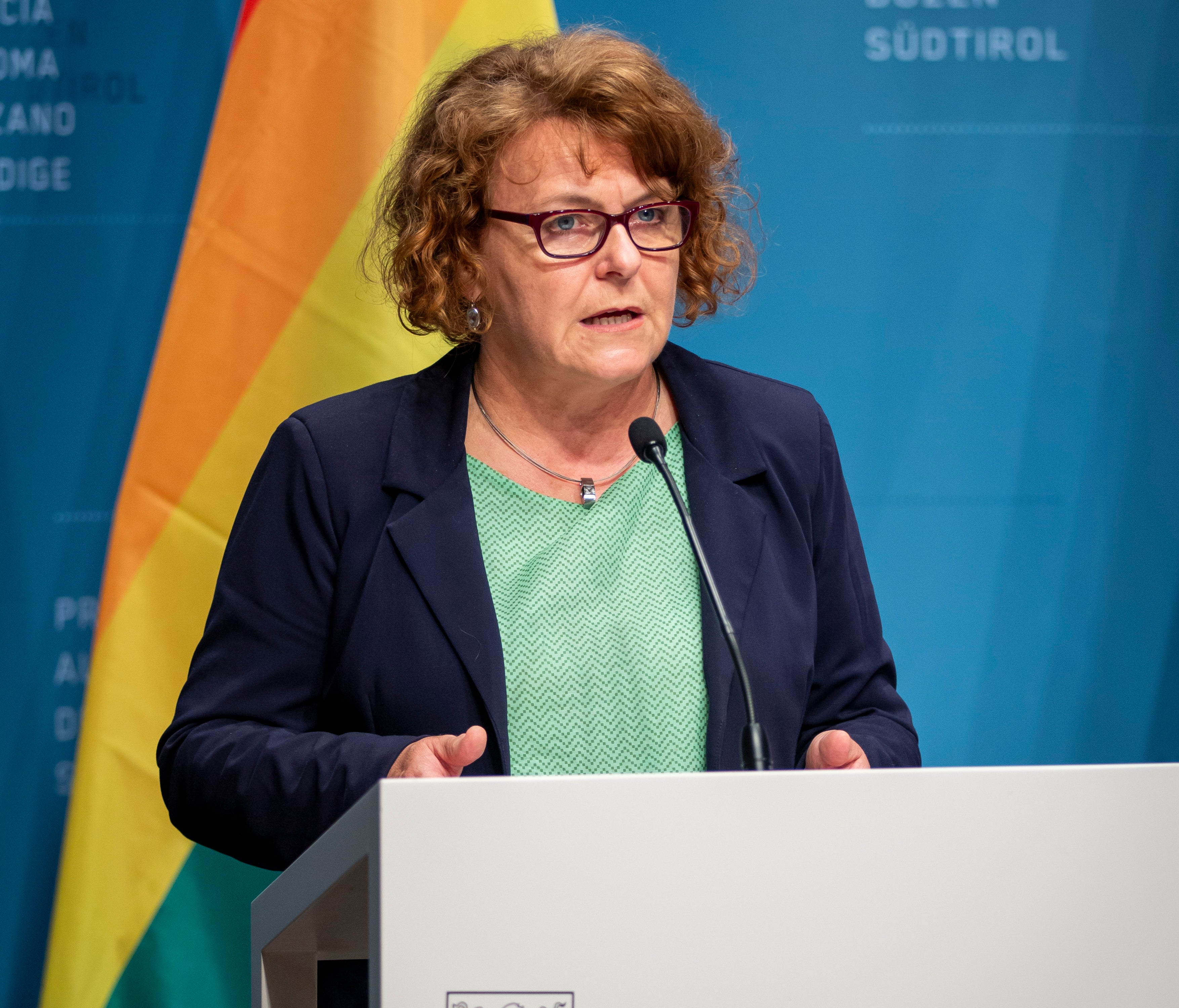 “In questo modo soddisfiamo una richiesta delle Comunità comprensoriali”, ha sottolineato la vicepresidente della Provincia Rosmarie Pamer. (Foto: ASP/Fabio Brucculeri)