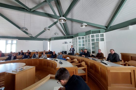 Die betroffenen Grundeigentümer beim Treffen zum Knoten MeBo-Ausfahrt Eppan (Foto: LPA/sta)