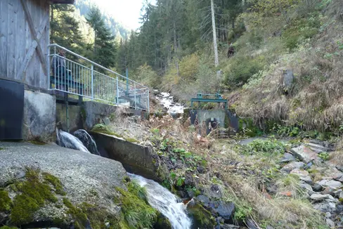 A causa dell'emergenza idrica verrà ridotto il volume d'acqua residua del Rio Luson (Foto E-Werk Lüsen)