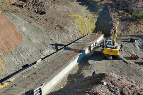 Im Zuge des zweiten Bauloses im Tartscherbach ist der Bau eines Geschieberückhaltebeckens oberhalb der Forststraße Rabein vorgesehen. (Foto: LPA/Landesamt für Wildbach- und Lawinenverbauung West)