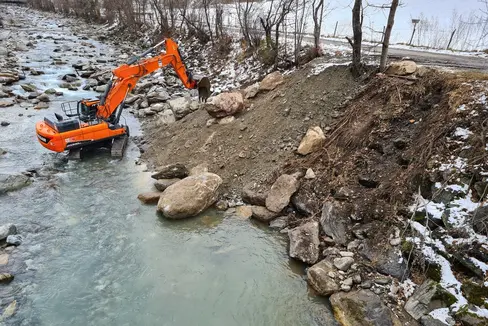 Das Landesamt für Wildbachverbauung West hat die Sohlschwellen der Passer in St. Martin in Passeier saniert. (Foto: LPA/Landesamt für Wildbach- und Lawinenverbauung West)
