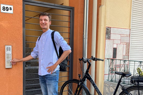 Dopo la prova bisogna farsi fare una foto o un video e postarla su Facebook o Instagram (Foto: LPA/Green Mobility)