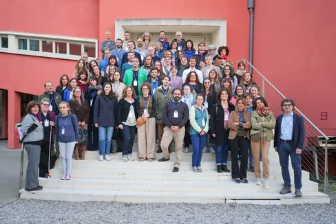 Mitarbeitende von italienischsprachigen Bibliotheken aus Südtirol, dem Trentino und anderen Regionen haben sich in Bozen über die Rolle des Gamings und der Videospiele in den Bibliotheken ausgetauscht. (Foto: LPA)