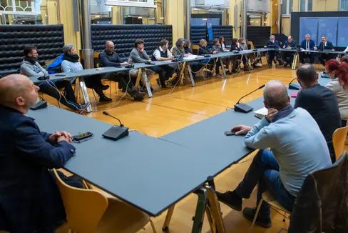 La Provincia e le organizzazioni sindacali hanno discusso oggi (16 novembre) sull’iter delle trattative per il contratto d’intercomparto. Si punta ad una rapida conclusione delle trattative (Foto: ASP/Fabio Brucculeri)