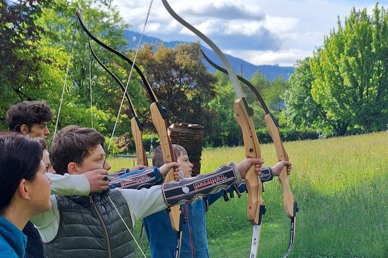Uno sguardo all'ampia offerta del programma di cultura giovanile 2024/2025: il tiro con l'arco a Varna. (Foto: USP/Ufficio Servizio giovani)