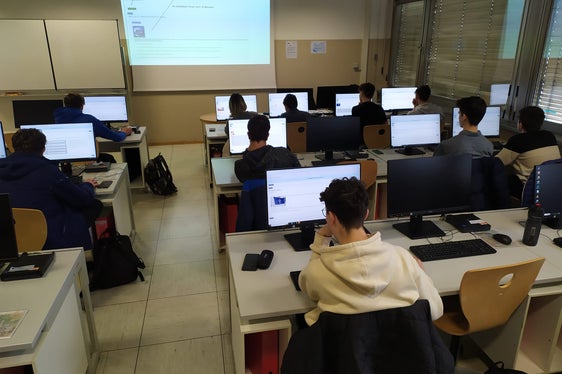 Über 100 Schülerinnen und Schüler haben in diesem Jahr am Quiz zur politischen Bildung teilgenommen, neun davon haben sich einen Preis gesichert. (Foto: LPA/Paolo Debertol)