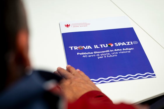 Frutto di un processo di analisi e co-progettazione avviato nel 2023, a partire dai 40 anni della legge provinciale 13/1983, Trova il tuo spazio si articola attorno a tre pilastri: accessibilità, approfondimento, sperimentazione. (Foto: USP/Fabio Brucculeri)