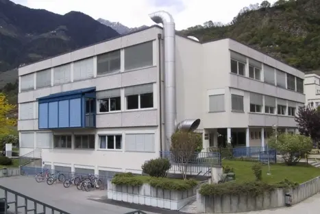 La sede della scuola professionale Marconi di Merano (Foto: ASP)