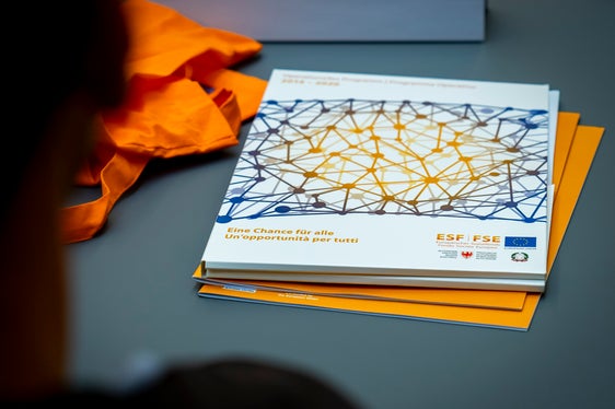 150 Millionen Euro stehen für Maßnahmen im Bereich Beschäftigung, Ausbildung und soziale Inklusion bereit. (Foto: LPA/Fabio Brucculeri)