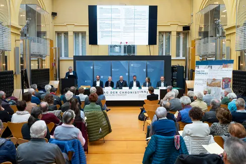 Rund 80 Chronistinnen und Chronisten haben sich am 7. November in Bozen getroffen. (Foto: LPA/Fabio Brucculeri)