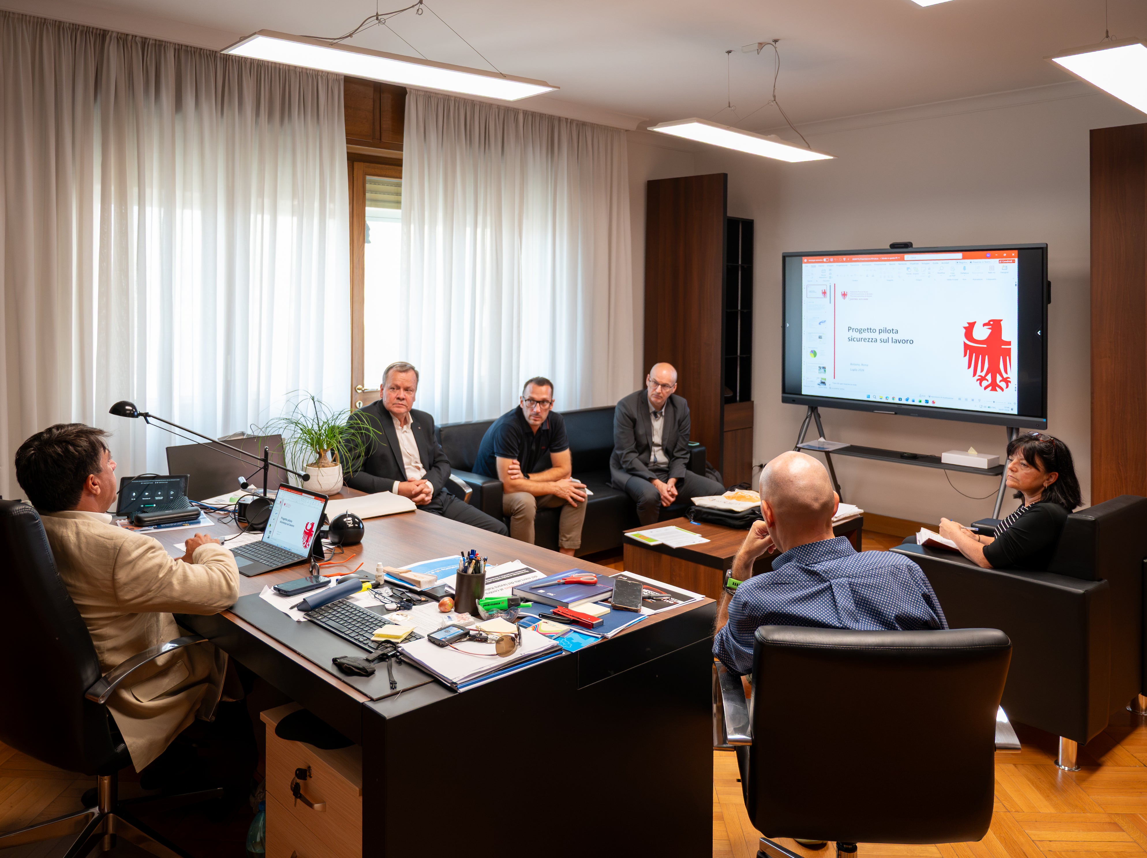 Die Südtiroler Delegation sprach mit den Vertretern des Ministeriums für Arbeit und Sozialpolitik in Rom. (Foto: LPA/Studio154)