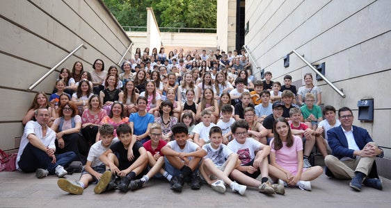 Tausende von Jugendlichen hat die Euregio im Rahmen ihrer Bildungsinitiativen 2026 erreicht. Im Bild: Abschluss der dritten Ausgabe von Euregio-Kids am 28. Mai 2026 im Mart in Rovereto. (Foto: Euregio/Nicole Zambanini)