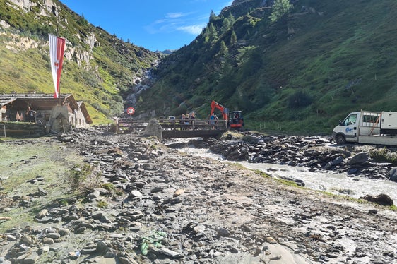 Große Schäden sind durch Vermurungen der Ahr auf der Kehreralm entstanden. (Foto: LPA/Landesamt für Wildbach- und Lawinenverbauung Ost)