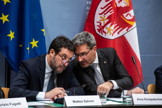 Arno Kompatscher (a destra) a colloquio con il ministro Salvini (Foto: ASP/Ivo Corrà)