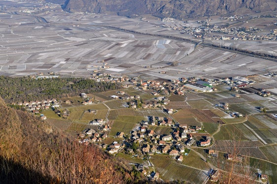 L'obiettivo della campagna è motivare gli altoatesini a contribuire attivamente a plasmare il futuro delle loro comunità in termini di sostenibilità. (Foto: ASP/Peter Daldos)