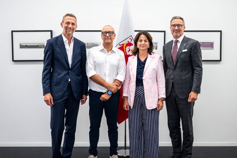L’ulteriore sviluppo di Fiera Bolzano, il programma degli eventi della prossima stagione e gli investimenti previsti sono stati al centro di un incontro di lavoro. Nella foto, da sinistra: il direttore Thomas Mur, il vicepresidente Andrea Cappello, la presidente Greti Ladurner e il presidente della Provincia Arno Kompatscher. (Foto: USP/Fabio Brucculeri)