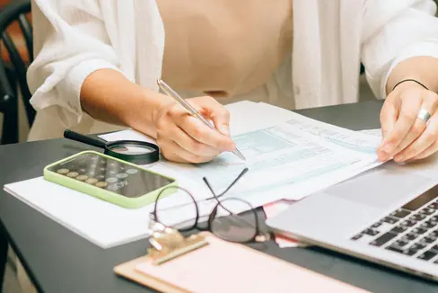 Der Überwachungsrat prüft die verwaltungstechnische, buchhalterische und wirtschaftliche Ordnungsmäßigkeit der Geschäftsführung des Sanitätsbetriebs. Das Gremium wird nun neu besetzt. Interessierte können sich bis 24. April 2026 eintragen. (Foto: Pexels. Das Foto darf nur in Zusammenhang mit dieser Pressemitteilung verwendet werden.)