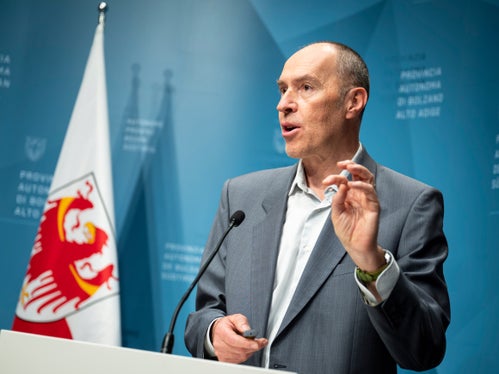 Die Stickstoffdioxid-Konzentrationen 2024 entsprechen in etwa den Werten des Vorjahres, an einigen Messstationen liegen sie leicht über, an einigen leicht unter dem Vorjahreswert, erklärte Luca Verdi, Direktor des Labors für Luftanalysen und Strahlenschutz. (Foto: LPA/Fabio Brucculeri)