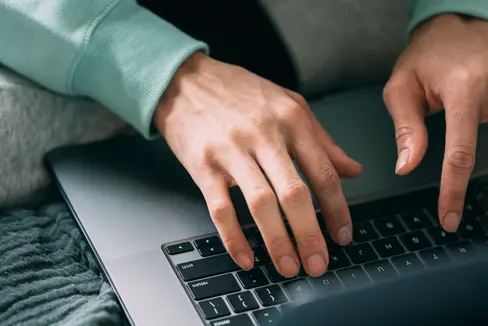 Die Elektronische Gesundheitsakte (EGA) bietet sicheren Online-Zugriff auf persönliche Gesundheitsdaten und medizinische Dokumente. Am 5. September ist sie wegen Wartungsarbeiten von 20 bis etwa 24 Uhr nicht verfügbar. (Pexels. Das Foto darf nur in Zusammenhang mit dieser Pressemitteilung verwendet werden.)