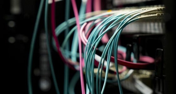 Unmengen an Daten laufen bei den öffentlichen Verwaltungen ein. Im Zuge eines Pnrr-Projekts sollen Schnittstellen entstehen, damit die Institutionen auf die Daten zugreifen können - in Südtirol, in Italien und in Europa. (Foto: LPA/Fabio Brucculeri)