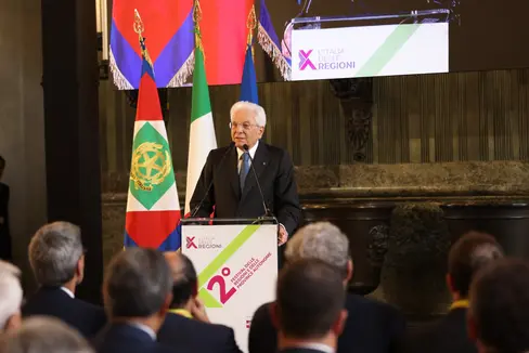 Le Regioni sono la spina dorsale del Paese, con la loro grande ricchezza, ma anche con i loro problemi”, ha detto il presidente della Repubblica, Sergio Mattarella. (Foto: Conferenza delle Regioni e delle Province autonome)
