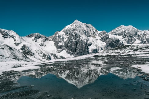 Um die Berge, den Klimaschutz und die Nachhaltigkeit ging es heute bei einer internationalen Konferenz in Como, bei der LH Kompatscher forderte, vom Planen ins Handeln zu kommen. (Foto: Unsplash)