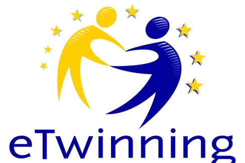 Il logo di eTwinning. Il progetto fa parte del Programma Erasmus+ e comprende la più grande community europea di scuole.
