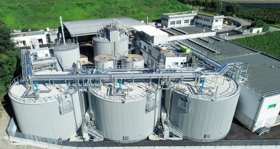 Biomethan fürs Erdgasnetz statt Wärmeenergie durch Verstromung: Das Biogas der Bioabfallvergärungsanlage bei Lana soll künftig ökologisch effizienter genutzt werden. (Foto: Eco Center)