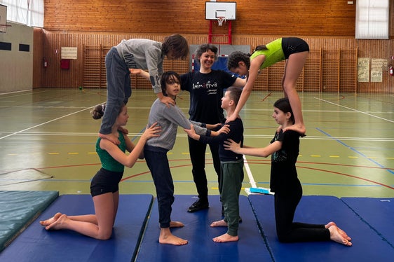 Acrobalance und Pyramiden, Jugend- und Kulturtreff Jump Eppan (Foto: LPA/Jugend- und Kulturtreff Jump Eppan)