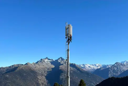 Die neue DAS-Mobilfunkanlage (Distributed Antenna System) wurde im Skigebiet Speikboden erfolgreich in Betrieb genommen. (Foto: LPA)