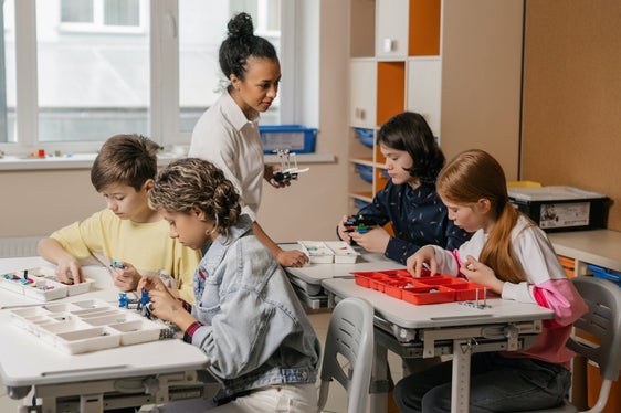 I quindicenni frequentanti le scuole delle località ladine in Alto Adige hanno partecipato all'indagine internazionale PISA 2022, flessione significativa rispetto alle precedenti rilevazioni (Foto: Pexels)