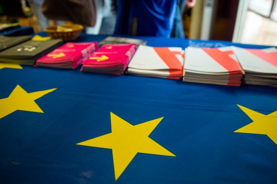 In occasione dell'odierna Giornata dell'Europa, il Centro Europe Direct Alto Adige della Ripartizione provinciale Europa, il Center for Autonomy Experience di Eurac Research e il Club Alpbach Südtirol Alto Adige (Casa) hanno invitato a un convegno sull'UE e le Autonomie territoriali. (Foto: ASP/Fabio Brucculeri)