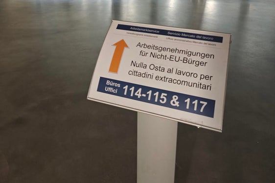 Die Umwandlung einer saisonalen Arbeitsgenehmigung in eine nicht-saisonsgebundene Genehmigung ist für Nicht-EU-Bürger an klare Auflagen gebunden. Diese wurden nun von der Landesarbeitskommission noch genauer definiert. (Foto: LPA/Ursula Pirchstaller)