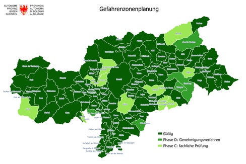 Mit Stand 13. Mai 2025 verfügen 100 Gemeinden in Südtirol über einen gültigen Gefahrenzonenplan, in fünf Gemeinden ist der Gefahrenzonenplan in der Genehmigungsphase und in 11 Gemeinden läuft die fachliche Prüfung des Gefahrenzonenplans durch die Ämter. (Foto: LPA/ Landesamt für Gemeindeplanung)