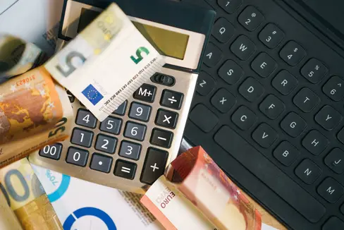 Il Laborfonds offre particolari vantaggi ai dipendenti provinciali: a seconda del contratto di comparto, la Provincia versa, oltre ai propri contributi, un contributo a carico del datore di lavoro pari all’1-2% dello stipendio base. Inoltre, i contributi versati alla previdenza complementare sono deducibili fiscalmente fino a 5.300 euro all’anno. (Foto: USP/Pexels. La foto può essere utilizzata solo in relazione al presente comunicato stampa.)