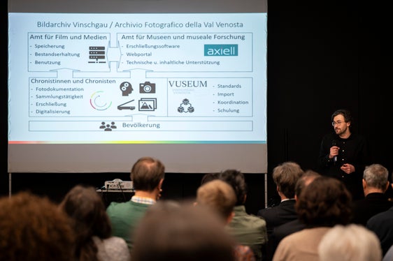 Das Vintschger Museum arbeitet am Projekt Bildarchiv Vinschgau, das durch die dezentrale Datenverwaltung des Portals ermöglicht worden sei. (Foto: LPA/Fabio Brucculeri)