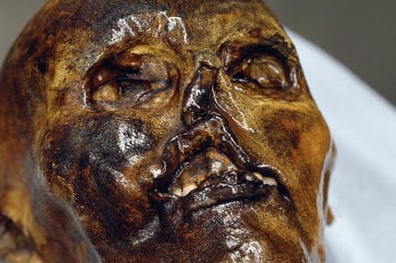 Seit 30 Jahren steht die Gletschermumie Ötzi im Fokus der Steinzeitforschung. (Foto: LPA)