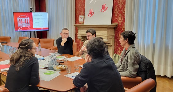 Gruppi di lavoro in azione: a Casa Moggioli si è parlato delle giornate d’azione previste per le prime tre domeniche di settembre. (Foto: Euregio)