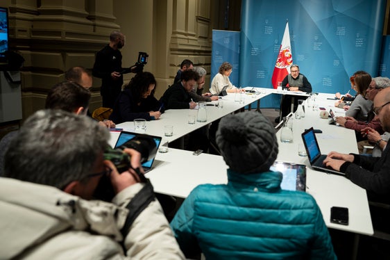 Sostenibilità, giustizia sociale e Autonomia al centro dell’incontro con i media del presidente della Provincia, Arno Kompatscher (Foto: USP/Fabio Brucculeri)