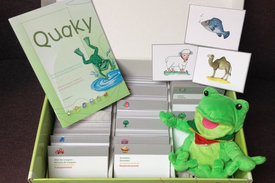 Imparé deplü lingac cun le contignü dl cufer didatich Quaky. Chësc material didatich dër particolar, adaté a nosta realté pluringuala, é gnü presenté pro la Fiera Didacta de Firenze. (Foto: LPA/Direziun scolines y scores ladines)