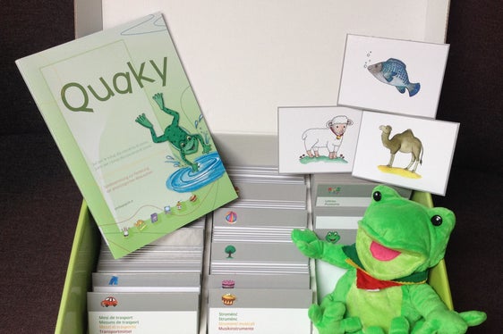 Imparé deplü lingac cun le contignü dl cufer didatich Quaky. Chësc material didatich dër particolar, adaté a nosta realté pluringuala, é gnü presenté pro la Fiera Didacta de Firenze. (Foto: LPA/Direziun scolines y scores ladines)