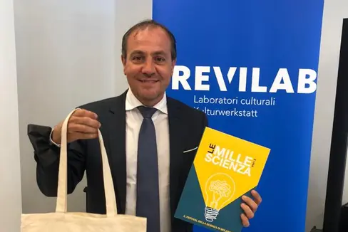 L'assessore Giuliano Vettorato durante la prima edizione di Le mille e una scienza. (Foto:ASP)
