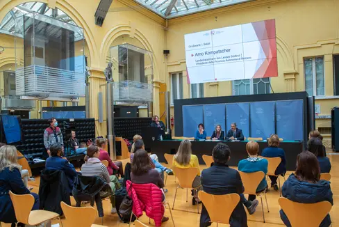 Alle tesi sui temi della resilienza delle donne rifugiate, della violenza informatica e delle donne in psichiatria i Premi scientifici sulle pari opportunità (Foto: ASP/F. Brucculeri)