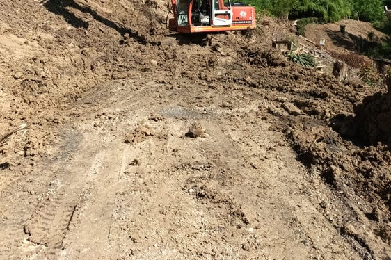 Dal 17 maggio al 9 giugno, le squadre del Corpo Permanente dei Vigili del fuoco di Bolzano, insieme a diversi vigili del fuoco volontari dell'Alto Adige, hanno collaborato ai lavori di bonifica dopo l'alluvione in Emilia-Romagna (Foto: LPA/Corpo Permanente dei Vigili del fuoco)