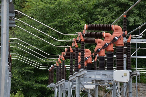 Die Gebühr für die Nutzung der öffentlichen Gewässer zur Stromerzeugung, die Konzessionäre von Großableitungen entrichten müssen, besteht nunmehr neben einem fixen auch aus einem variablen Gebührenanteil. Die Landesregierung hat nun die Kriterien dafür festgelegt. (Foto: LPA/Peter Daldos)