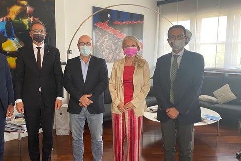 Das heutige Treffen im Umweltministerium, v.l. LR Schuler, LH Kompatscher, Minister Cingolani, Senatorin Unterberger und ISPRA-Präsident Laporta (Foto: LPA)