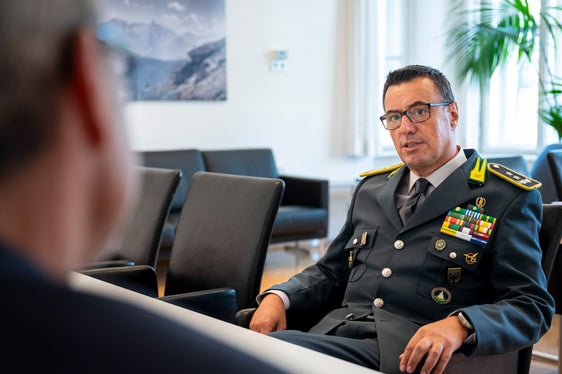 Il generale di Divisione Gavino Putzu ha parlato dei suoi anni alla guida del Comando regionale come di un’esperienza positiva, arricchente anche dal punto di vista manageriale. (Foto: USP/Fabio Brucculeri)